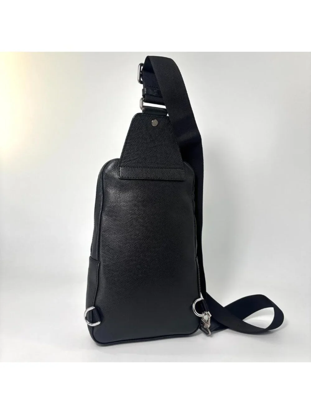 Louis Vuitton Taiga Sling Bag Black